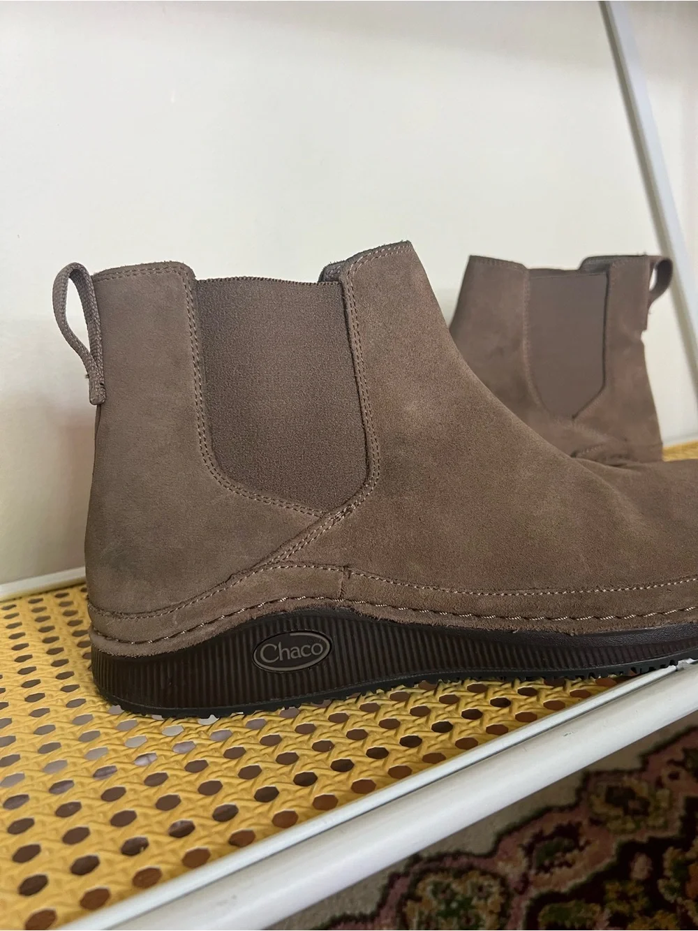 Chaco Men’s Taupe Paonia Chelsea Suede Chukka Boots